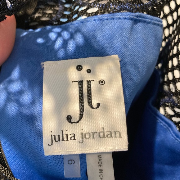 Julia Jordan, size 6. Black and blue, midi Cocktail dress with lace overlay. - Picture 2 of 3